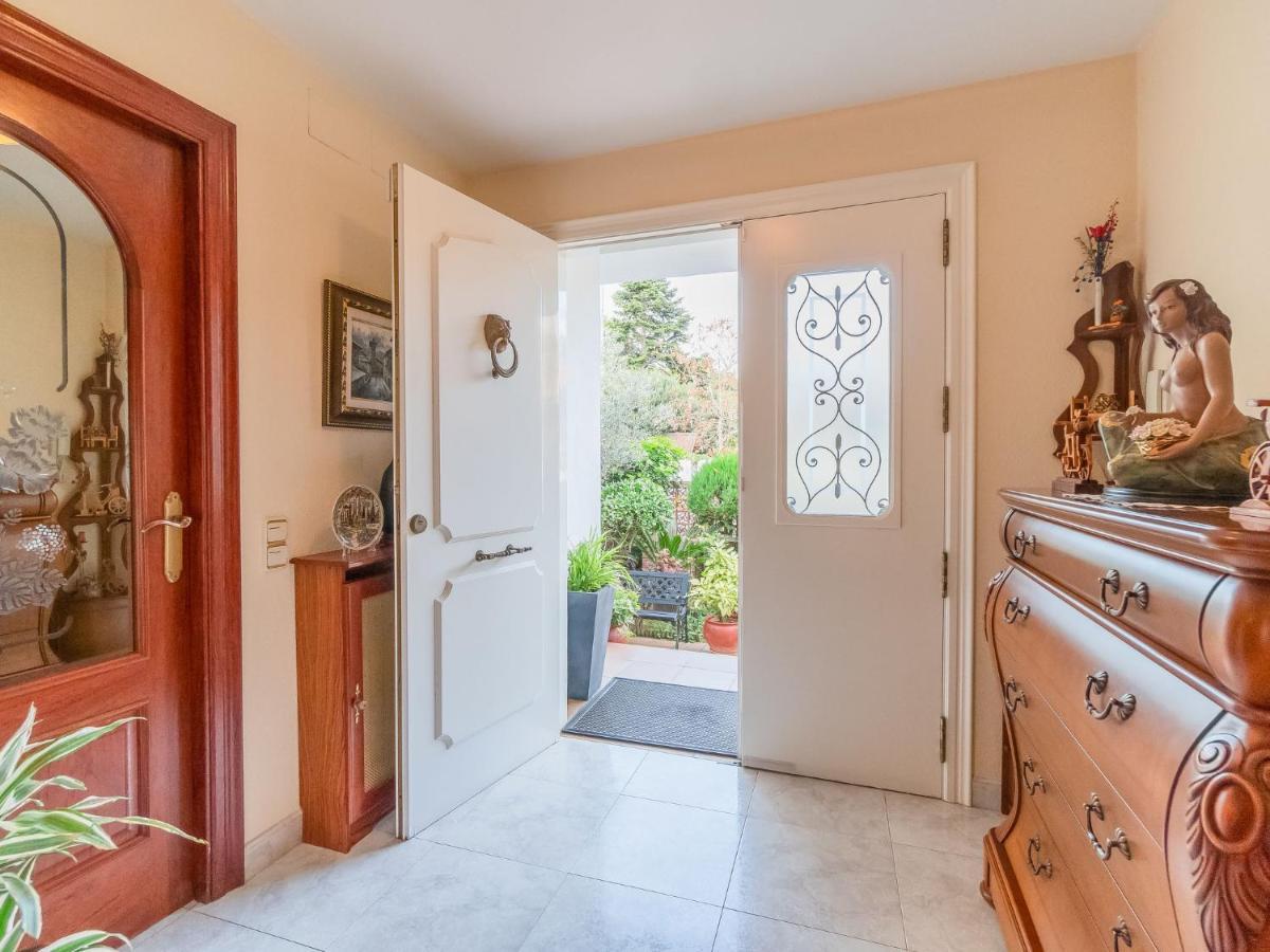Aurea By Interhome Vakantiehuis Pineda de Mar